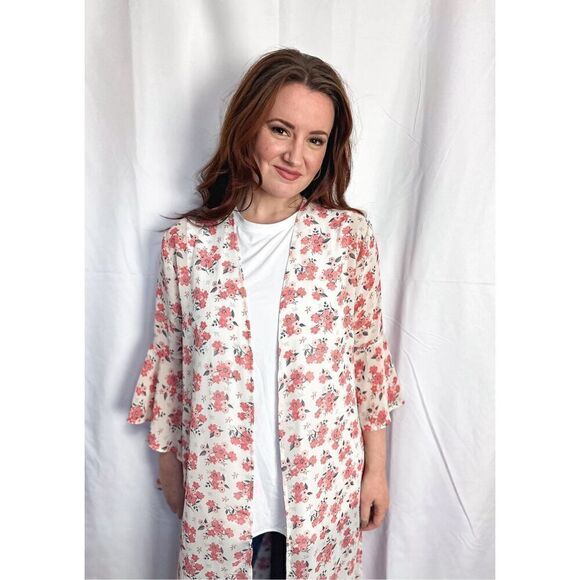 Pink Lily kimono/shrug - Picture 1 of 9